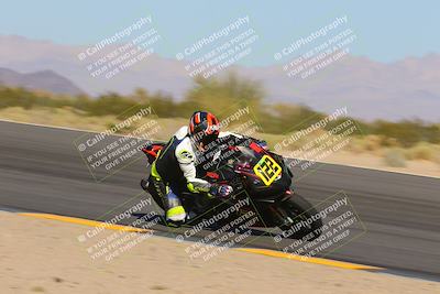 media/Oct-30-2022-CVMA (Sun) [[fb421c3cec]]/Race 11 Amateur Supersport Open/